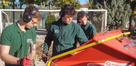 (CFGB-AGR) Formación Profesional Básica de Agrojardinería y Composiciones Florales (Presencial, Concertado)